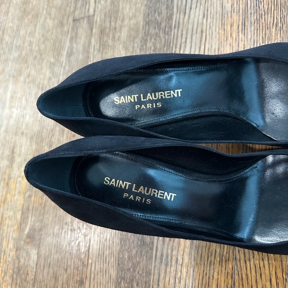 Saint Laurent Suede Pumps - Picture 10 of 11
